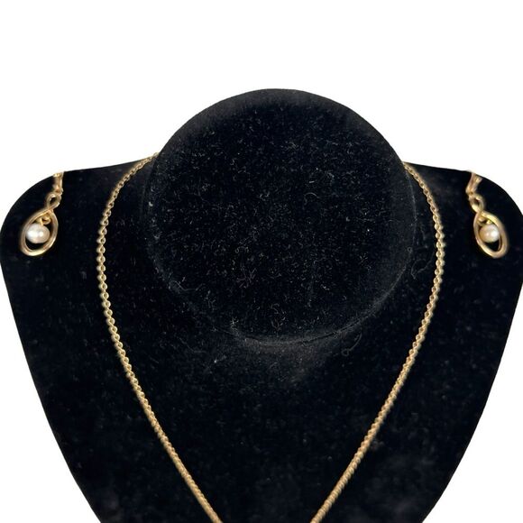 New Genuine Freshwater Pearl Pendant Earrings and Necklace Gold Tone Classic - Picture 2 of 6